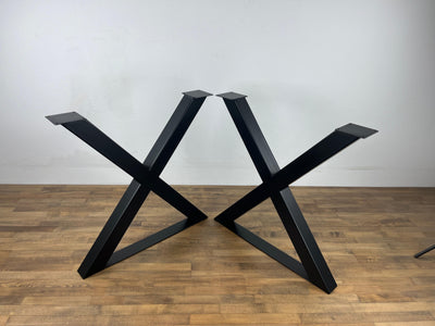 steel table legs 