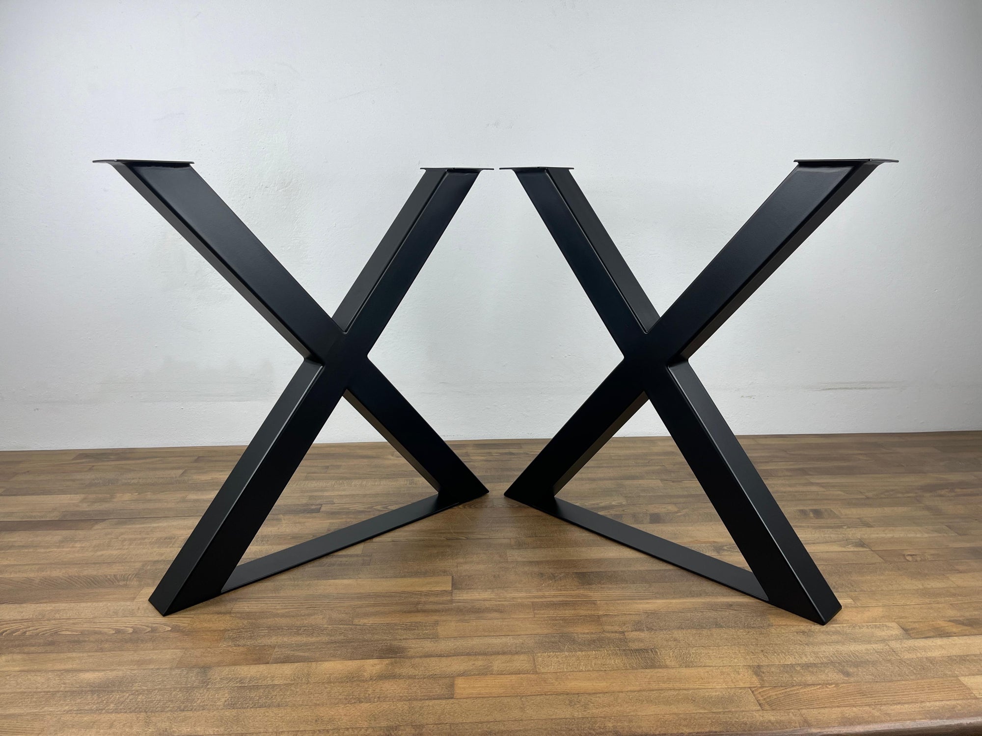 dining table legs 